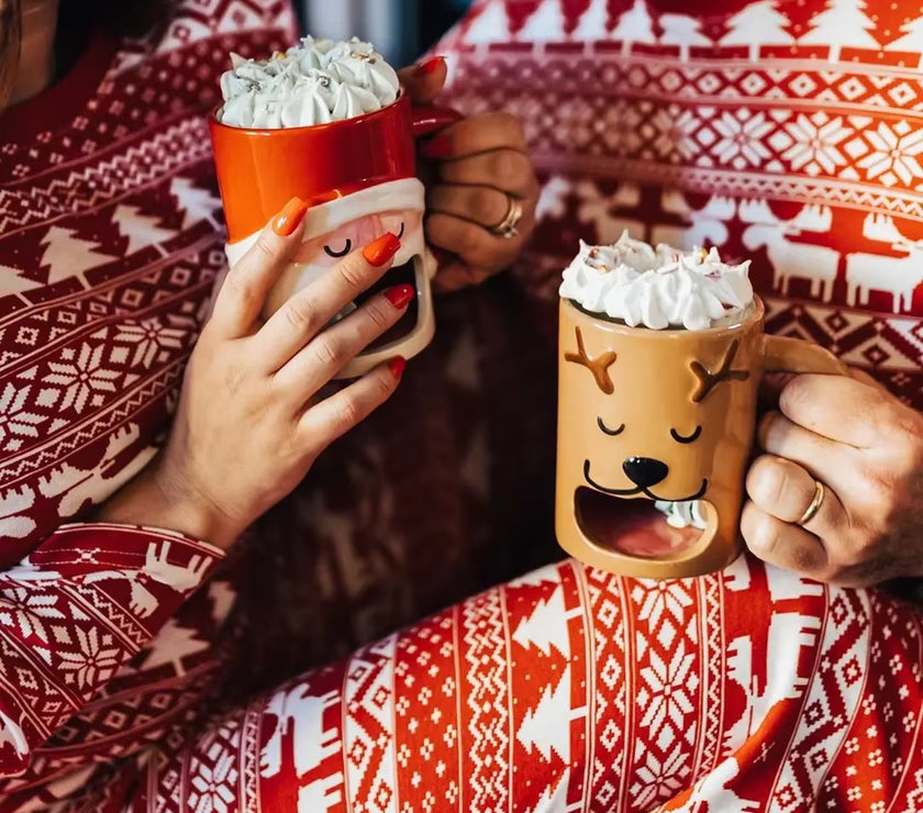 Winter 2025 Allover Print Christmas Pajamas Set Adult Kids Matching Clothes Soft Sleepwear Baby Dog Pjs Xmas Pyjamas Family Look